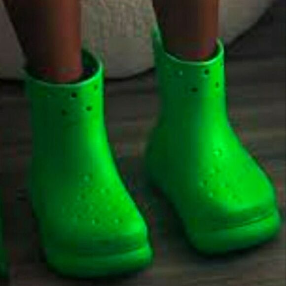 BRAND NEW ICONIC CROCS CRUSH COMFORT RAIN BOOT S2 - Picture 4 of 16